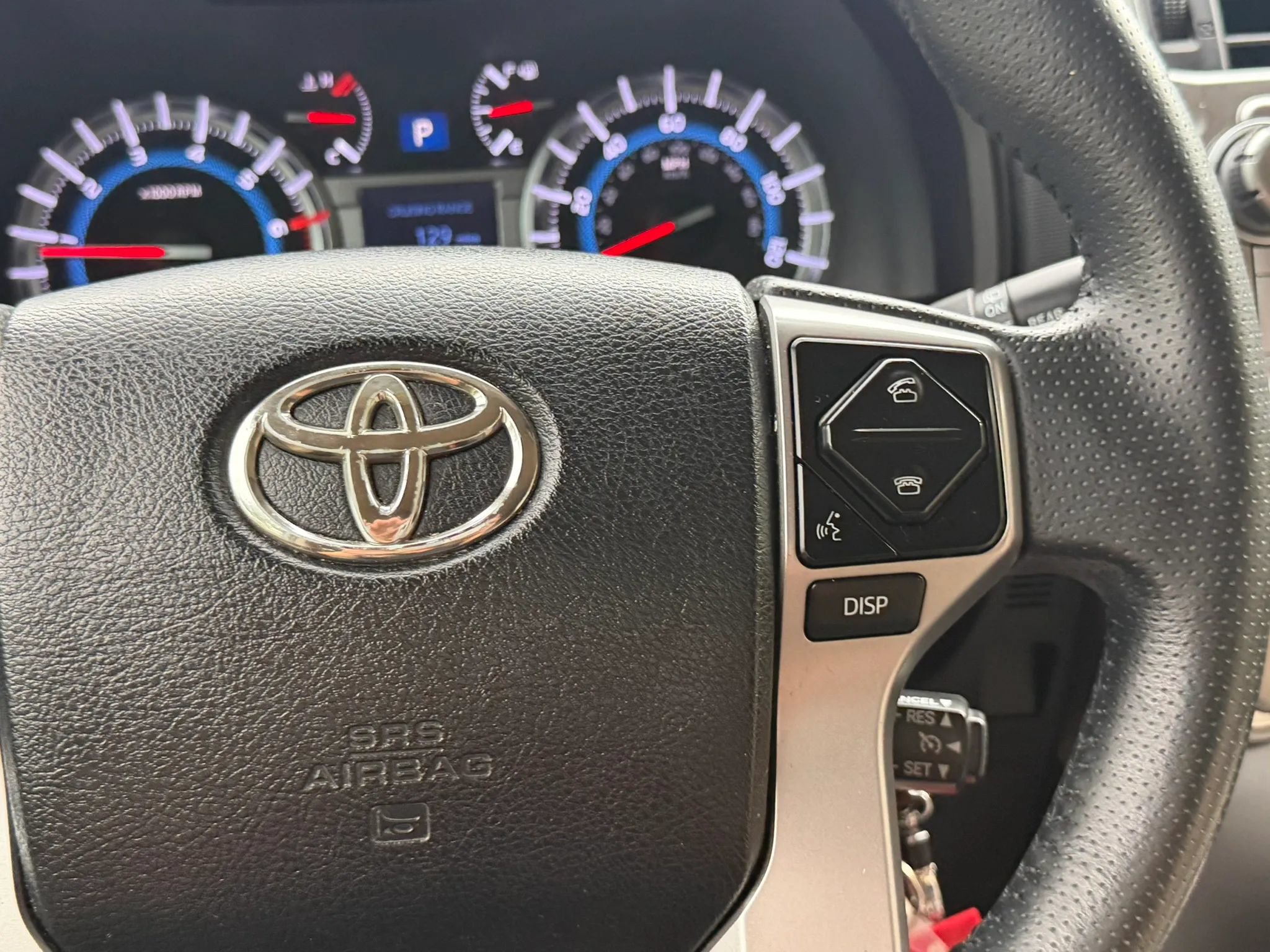 Used 2016 Toyota 4Runner SR5 AWD/4WD image 33