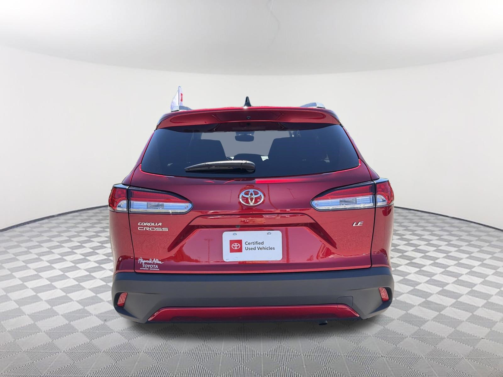 Certified 2025 Toyota Corolla Cross LE FWD image 16