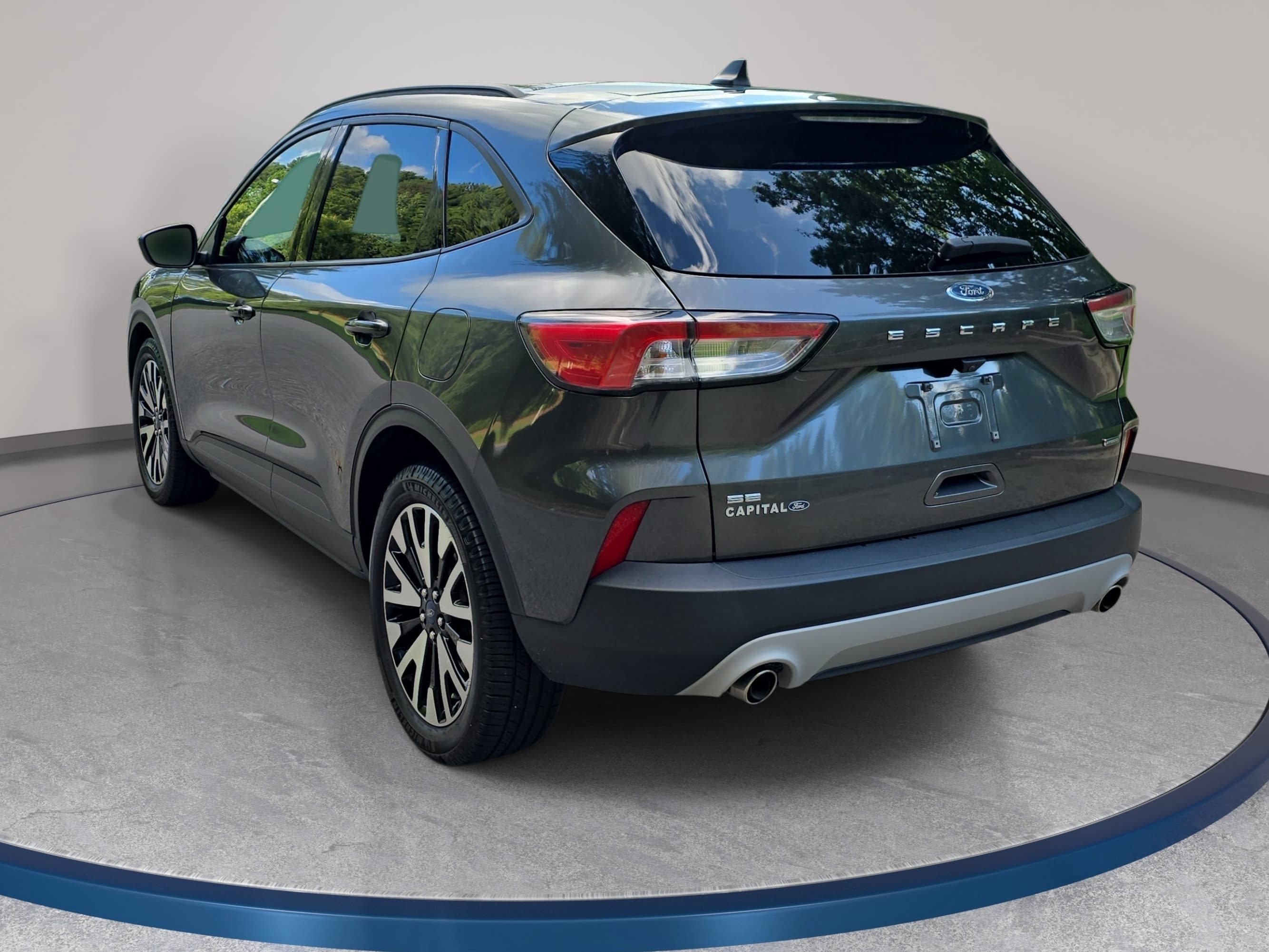 Used 2020 Ford Escape SE Sport FWD image 7