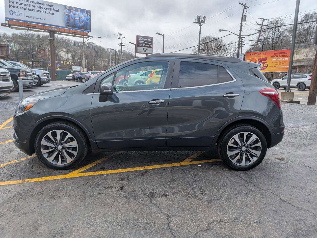 Used 2018 Buick Encore Preferred image 4
