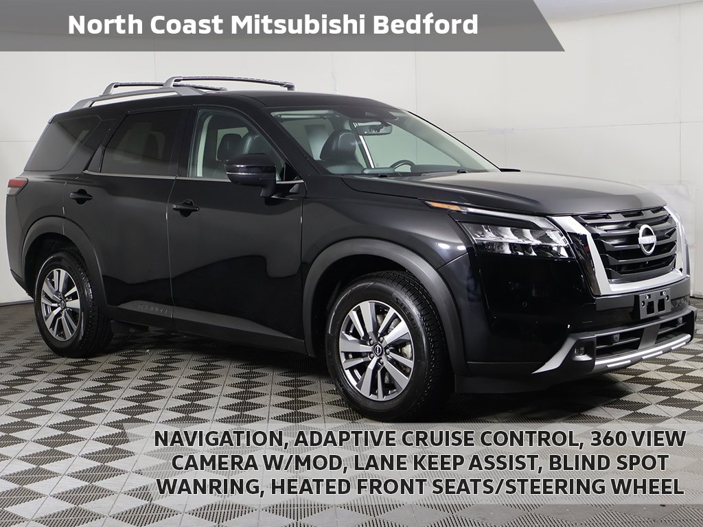 Used 2023 Nissan Pathfinder SL
