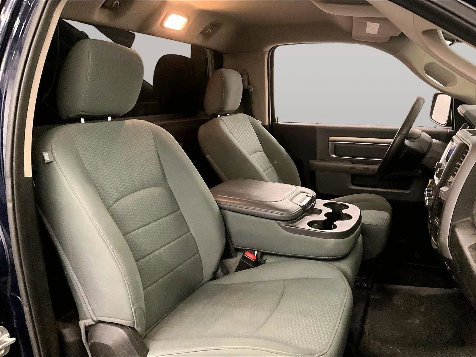 Used 2017 RAM 1500 Tradesman w/ Power & Remote Entry Group image 8