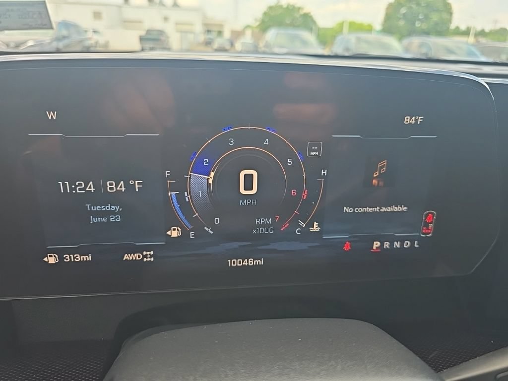 Used 2026 Chevrolet Traverse Z71 w/ Driver Confidence Package AWD/4WD image 16