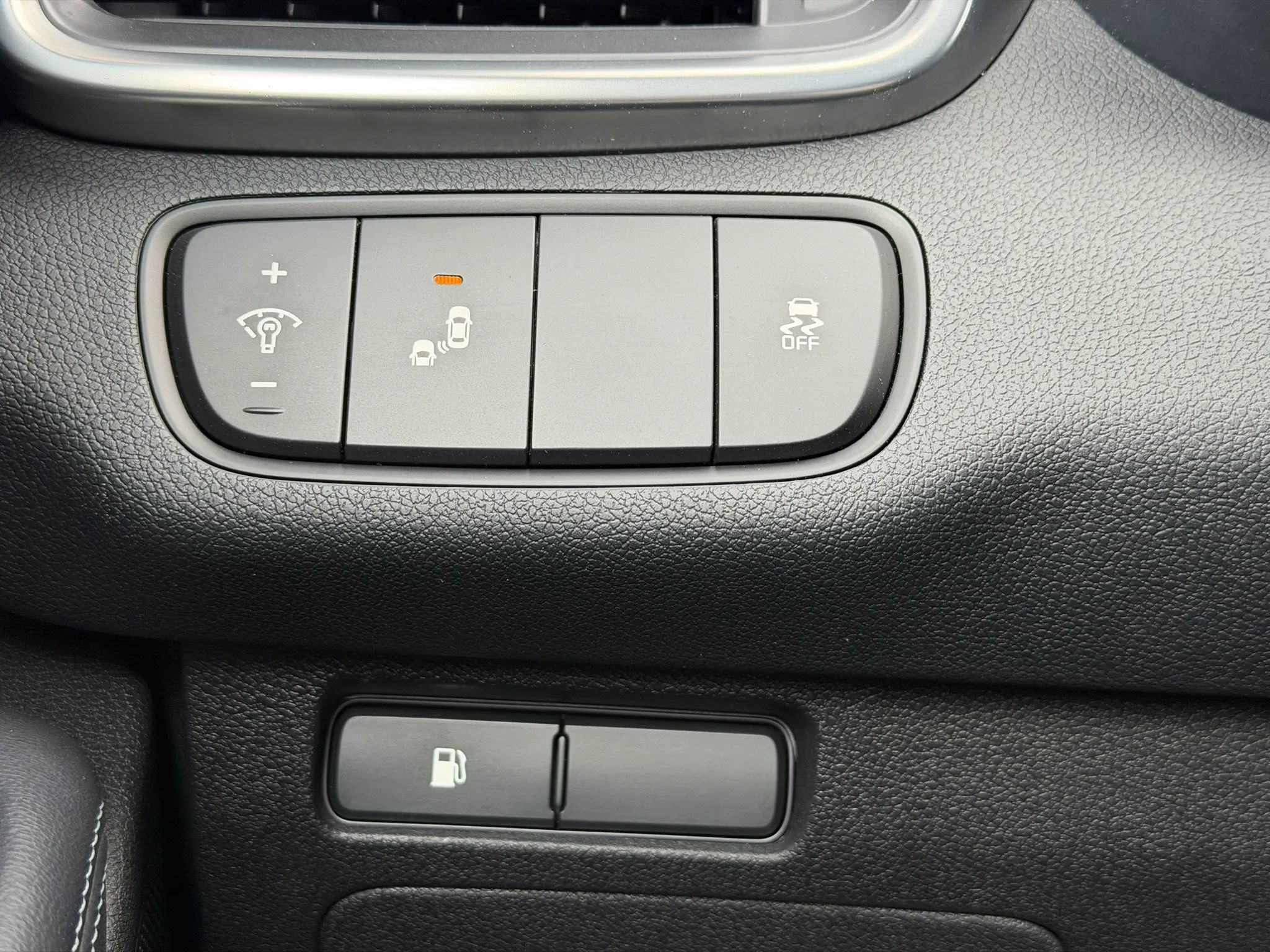 Used 2017 Kia Sorento EX FWD image 30