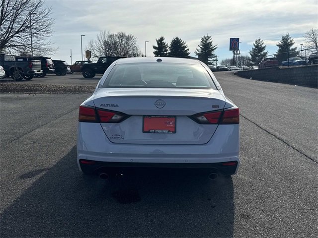 Used 2024 Nissan Altima 2.5 SR w/ SR Premium Package image 5