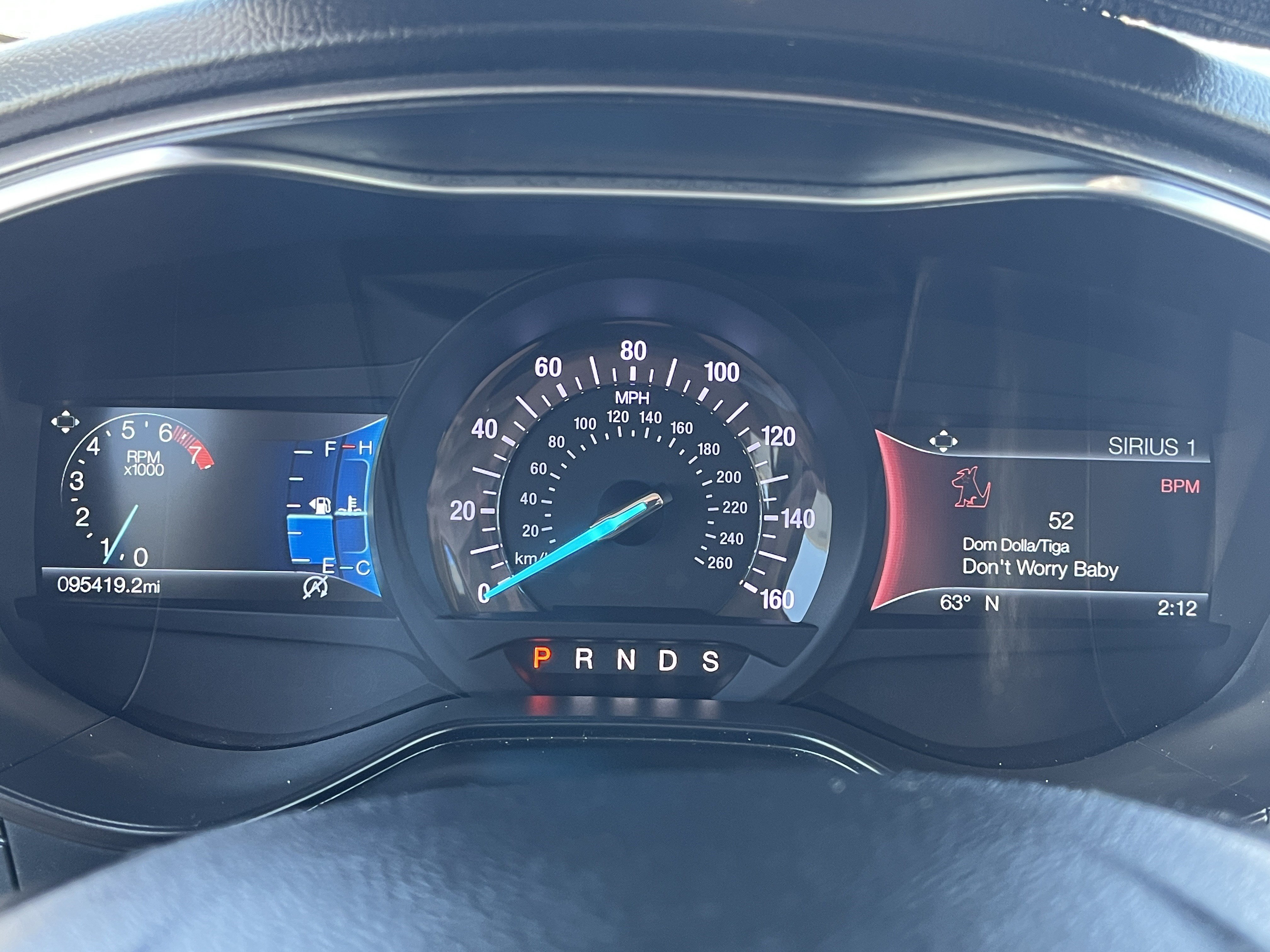 Used 2019 Ford Fusion SEL FWD image 11