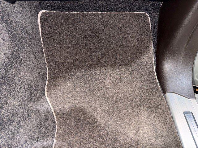 Used 2013 Land Rover Range Rover Autobiography image 69