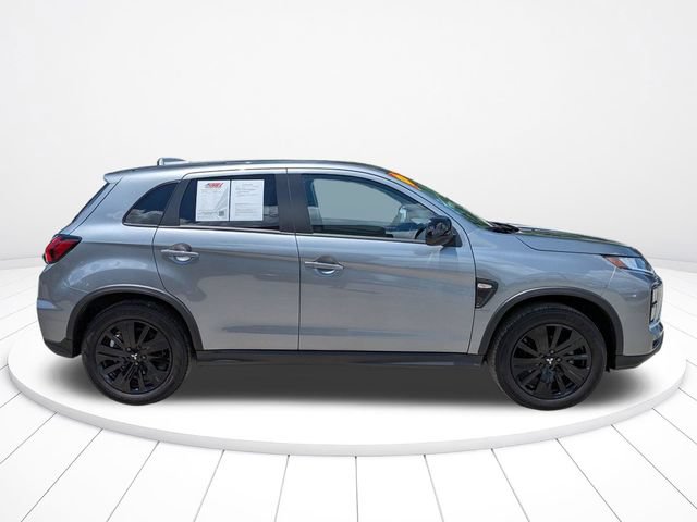 Used 2025 Mitsubishi Outlander Sport LE AWD/4WD image 3