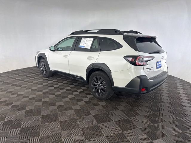 Used 2025 Subaru Outback Onyx Edition AWD/4WD image 9