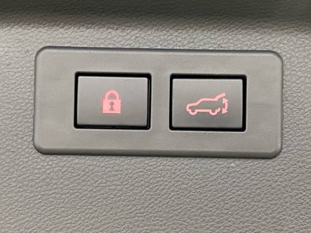 Used 2024 Subaru Forester Touring image 13