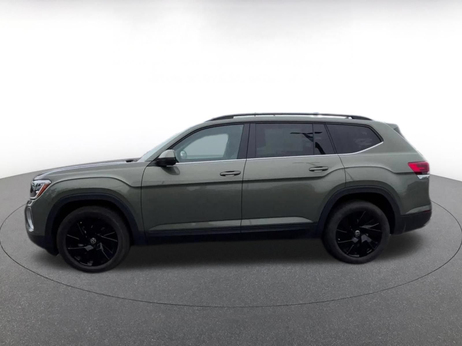 Used 2026 Volkswagen Atlas SE AWD/4WD image 9