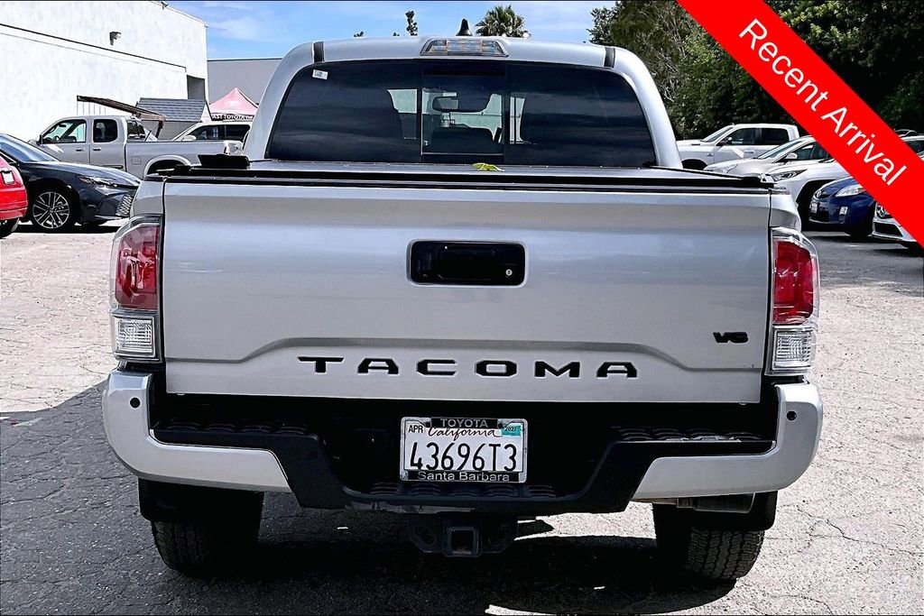 Used 2023 Toyota Tacoma TRD Off-Road w/ TRD Premium Off Road Package AWD/4WD image 5