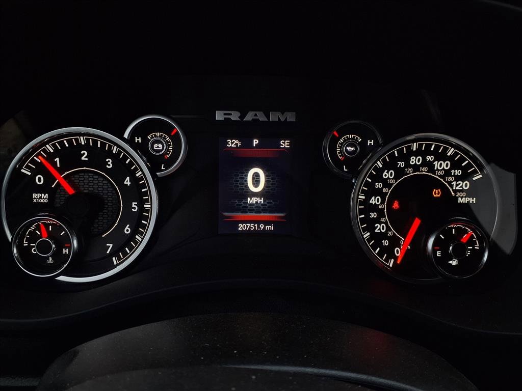 Used 2024 RAM 2500 Big Horn w/ Bed Utility Group image 4