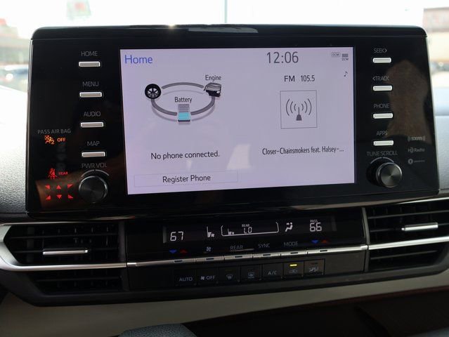 Used 2024 Toyota Sienna LE image 24