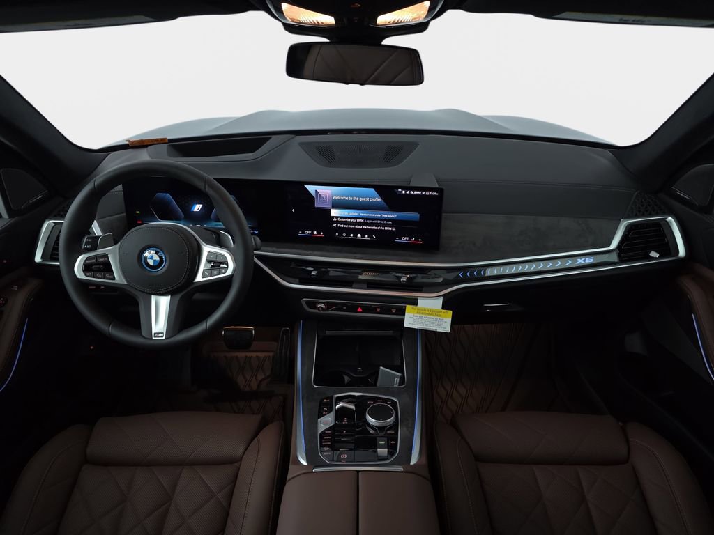 New 2026 BMW X5 xDrive50e w/ M Sport Package image 10