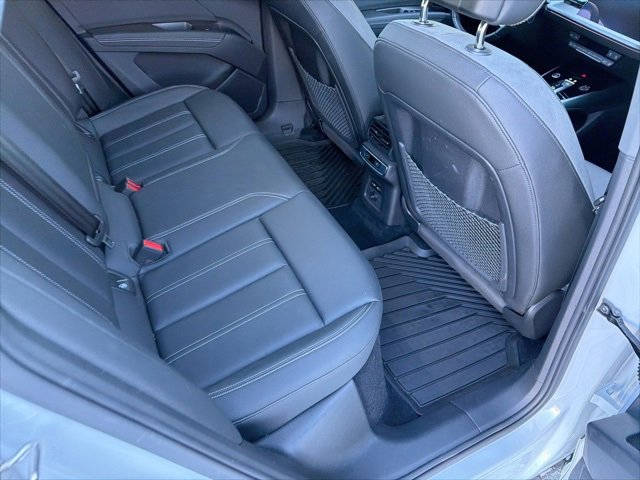 Used 2024 Audi Q4 e-tron Premium Plus w/ Premium Plus image 10