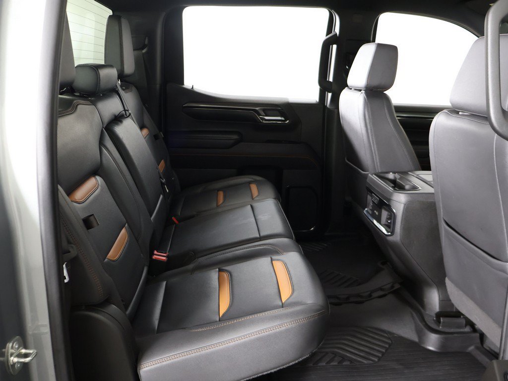 Used 2023 GMC Sierra 1500 AT4 w/ Technology Package AWD/4WD image 39