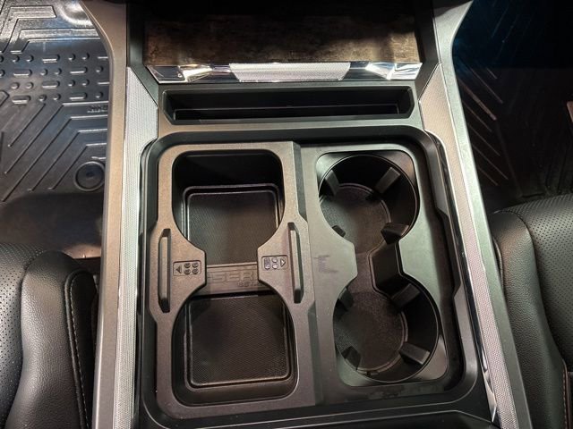 Used 2024 Ford F350 Lariat w/ FX4 Off-Road Package image 20