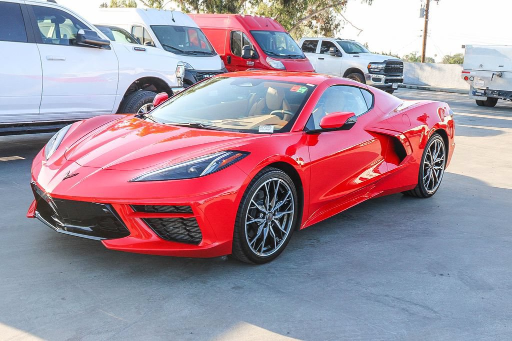 Used 2024 Chevrolet Corvette Stingray Premium Cpe w/ 3LT RWD image 4
