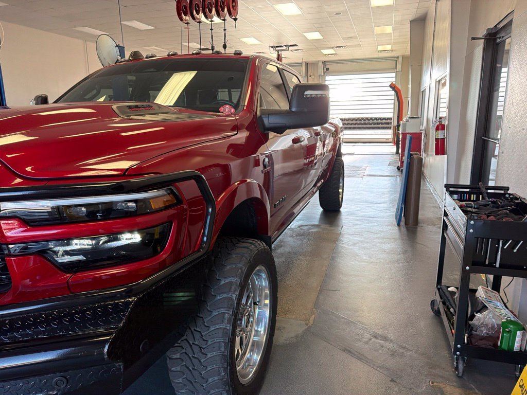 Used 2026 RAM 3500 Limited AWD/4WD image 6