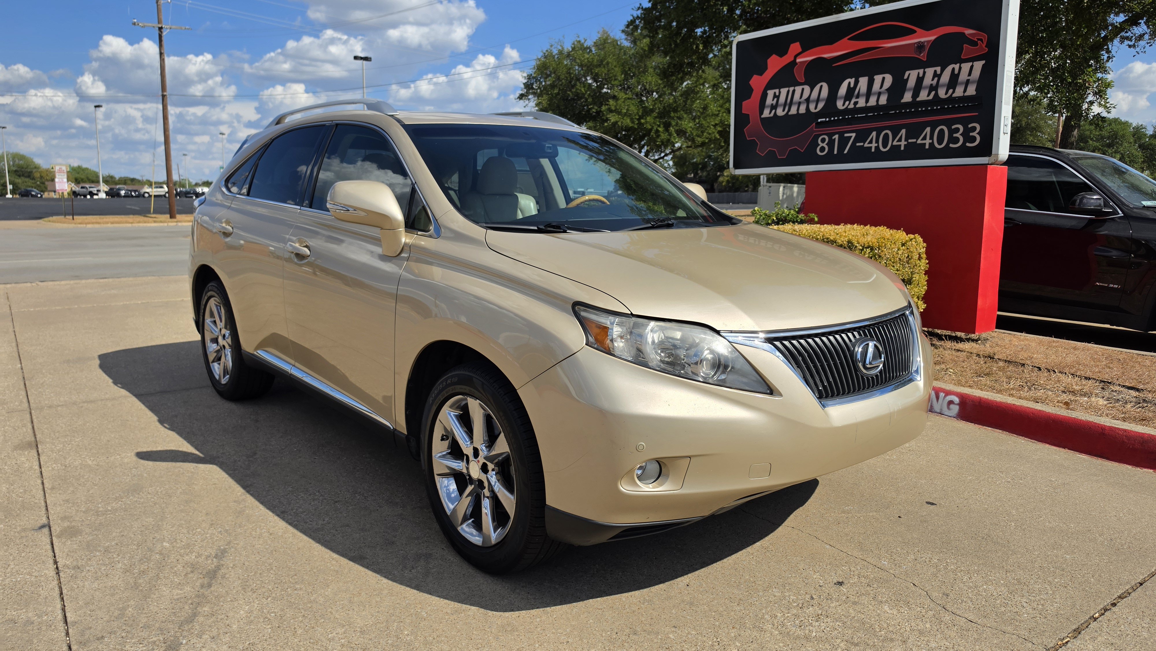 Used 2010 Lexus RX 350 2WD w/ Premium Pkg image 6