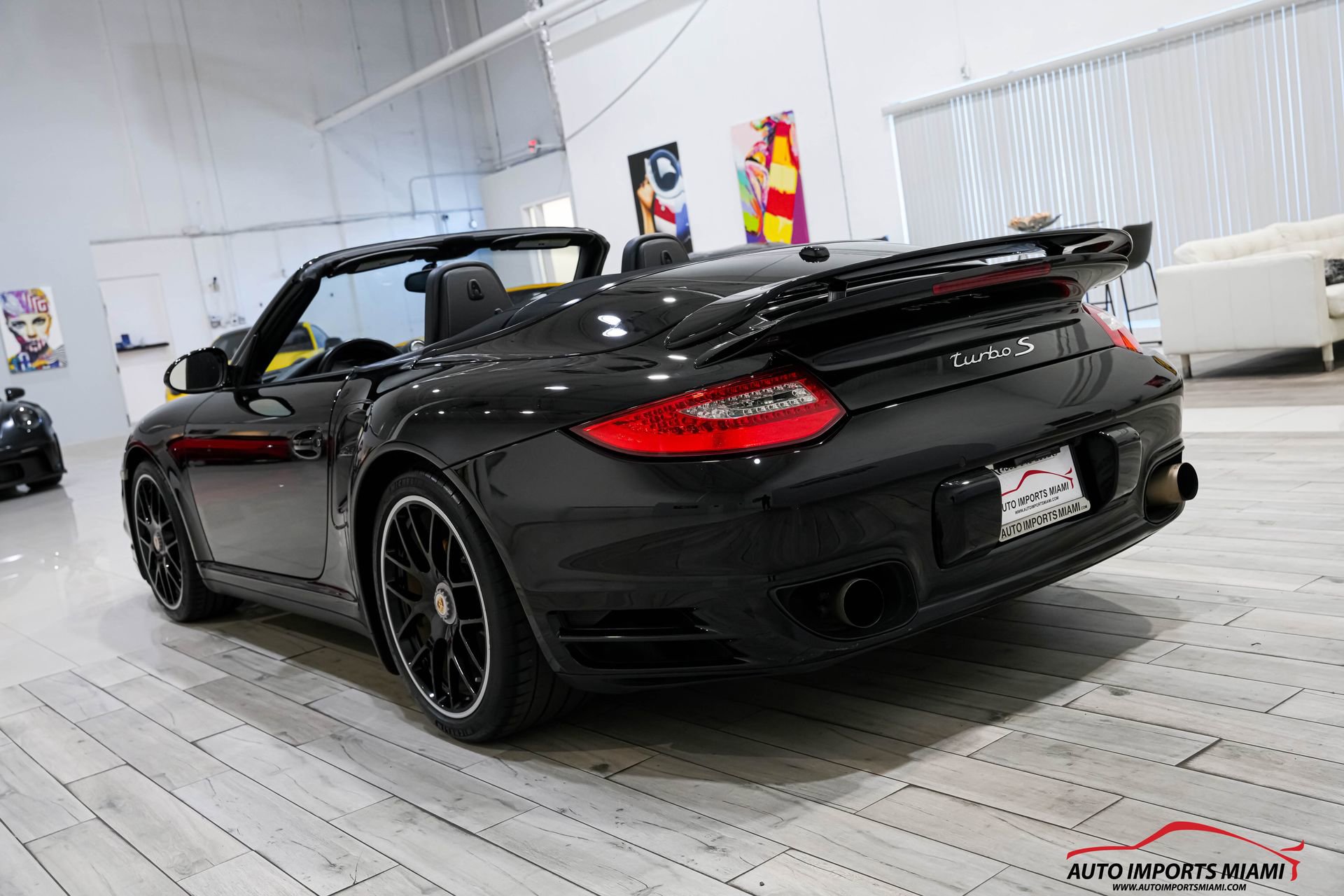 Used 2012 Porsche 911 Turbo S image 15
