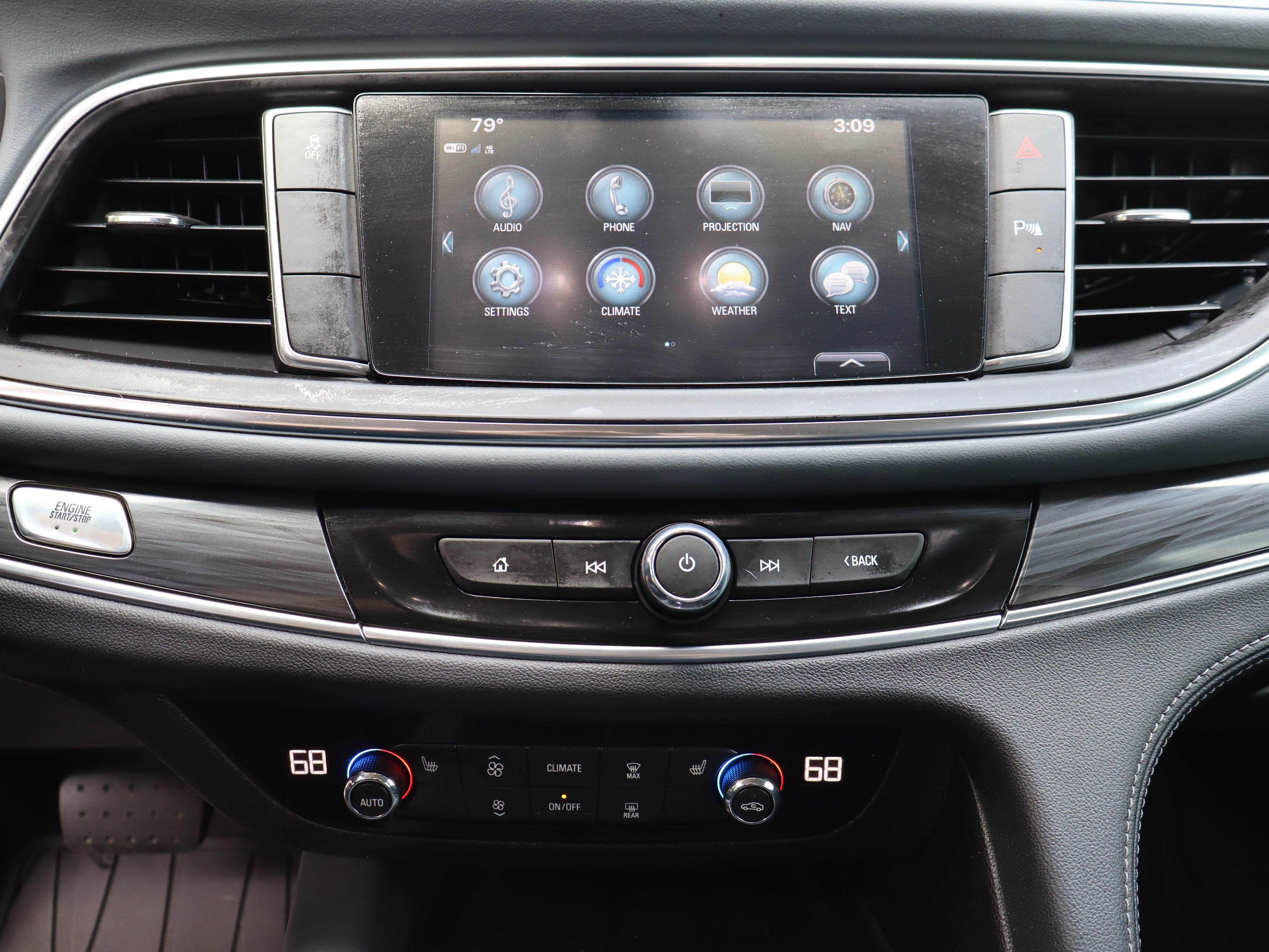 Used 2019 Buick Enclave Essence FWD image 37