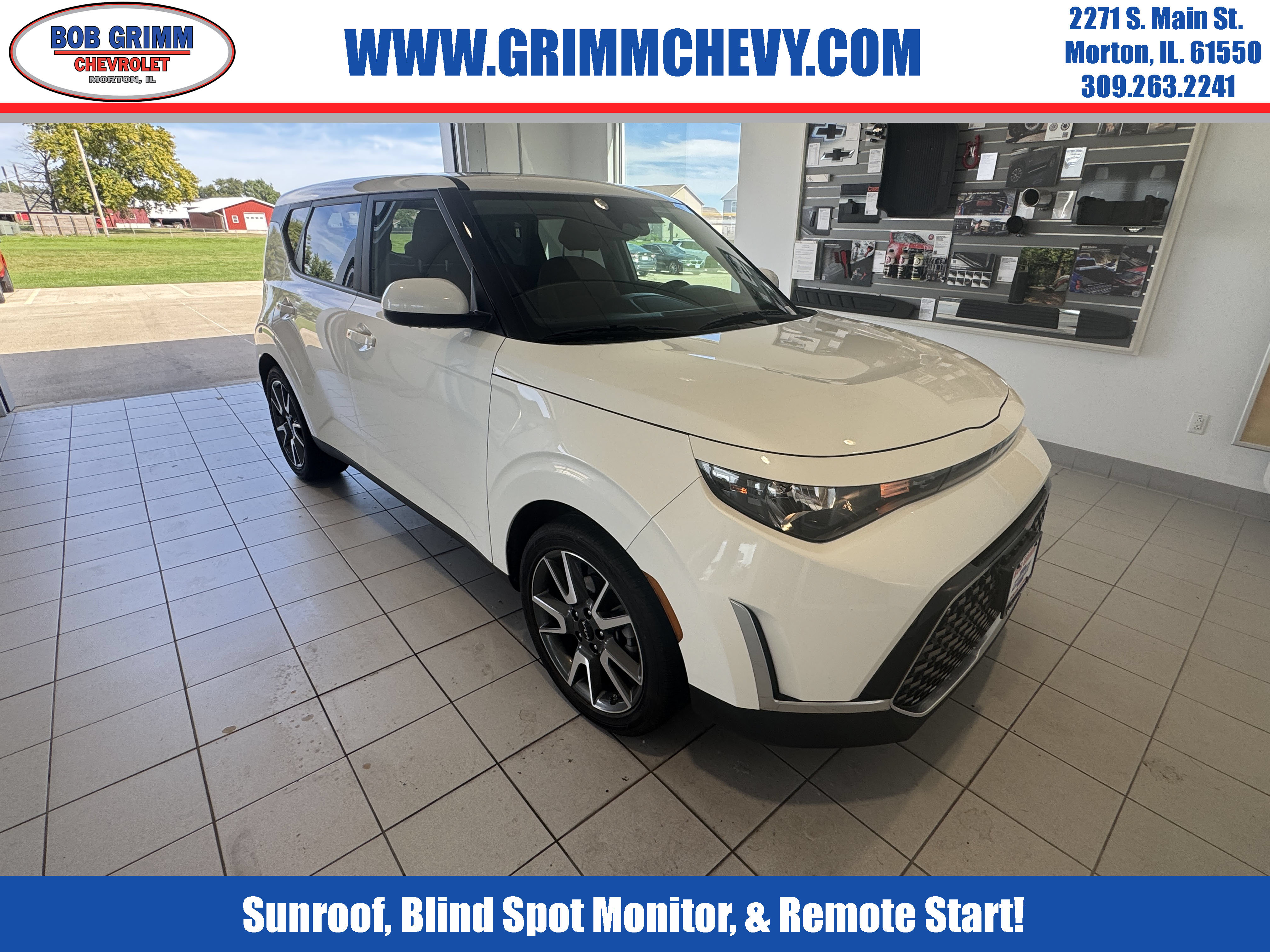 Used 2024 Kia Soul EX w/ Option Group 015 FWD image 1