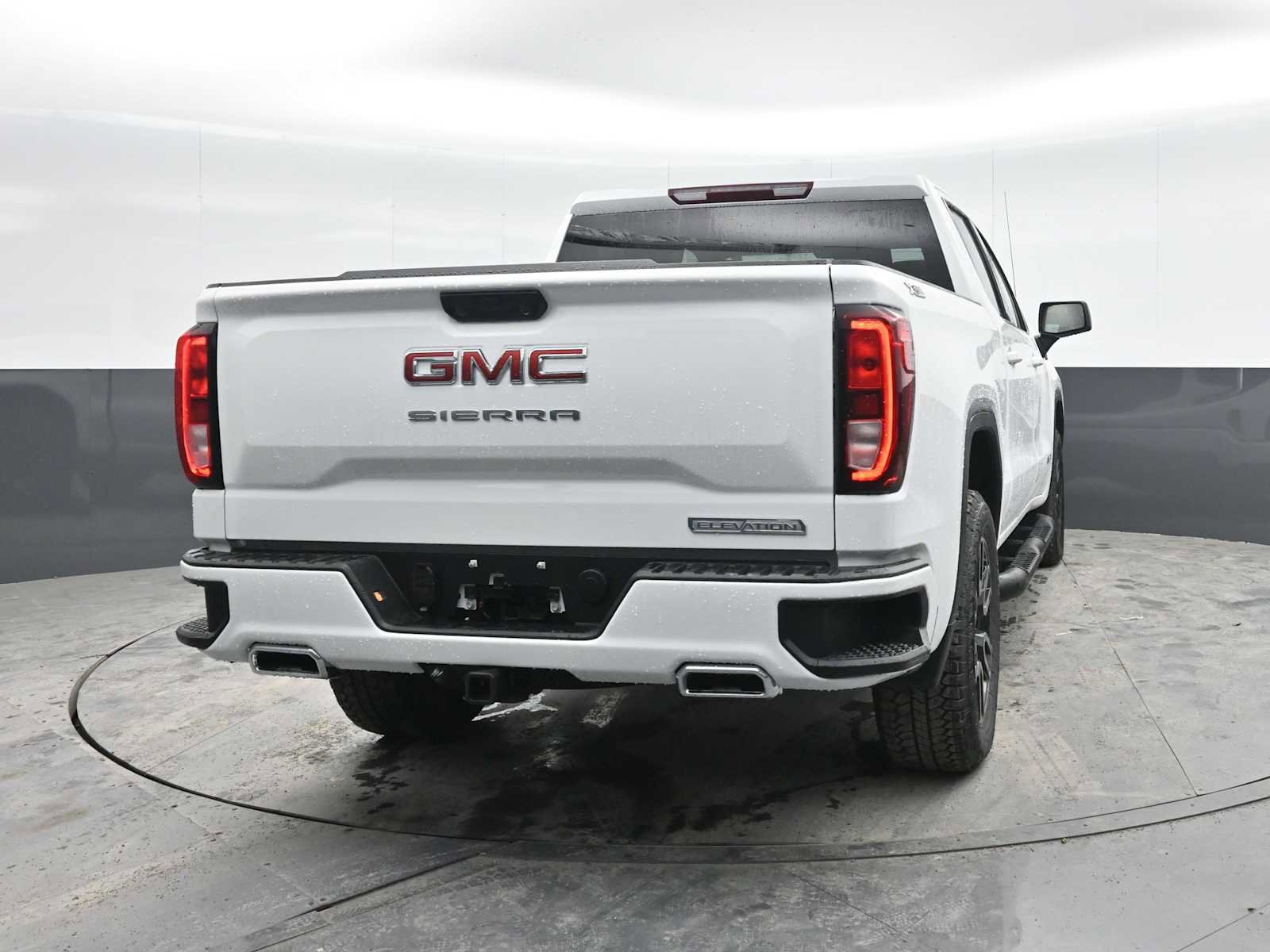 New 2026 GMC Sierra 1500 Elevation AWD/4WD image 8