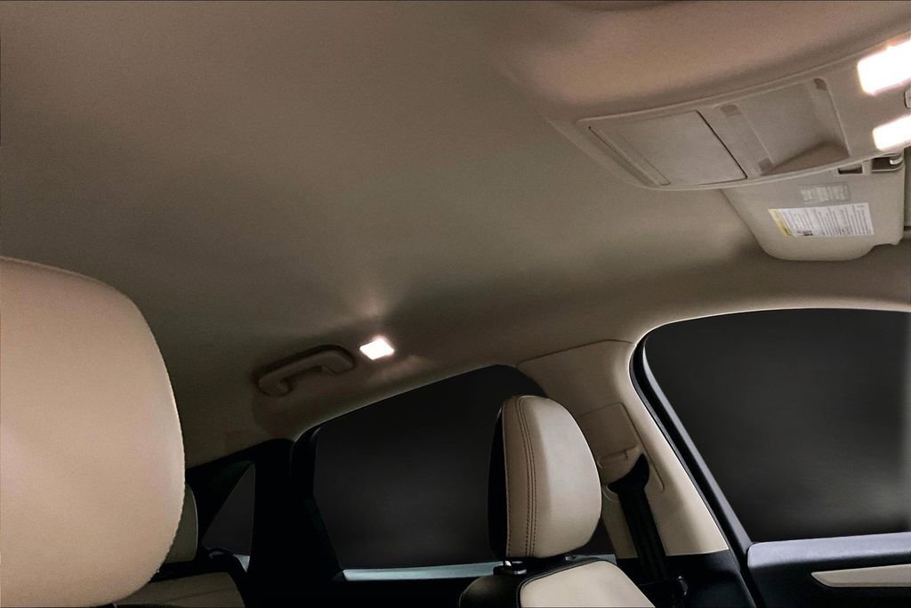 Used 2020 Ford Escape SEL image 26