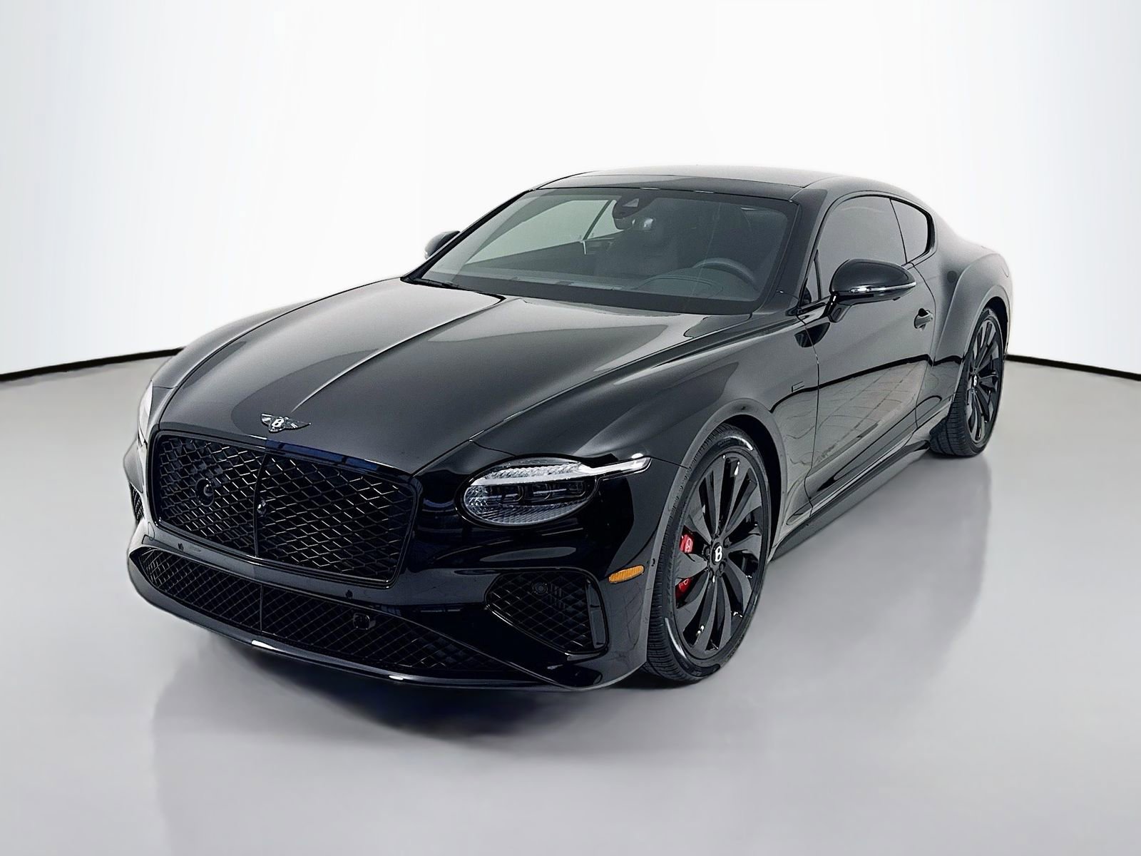 Used 2025 Bentley Continental GT image 3