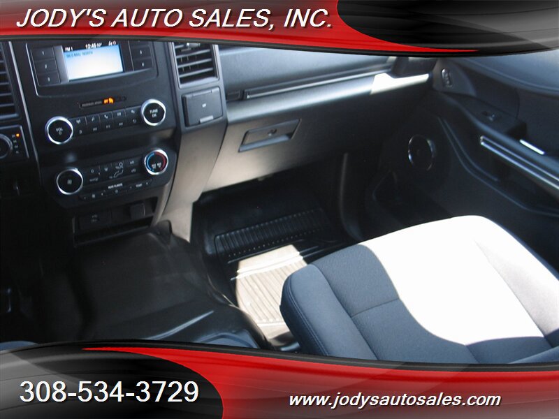 Used 2020 Ford Expedition XL AWD/4WD image 23