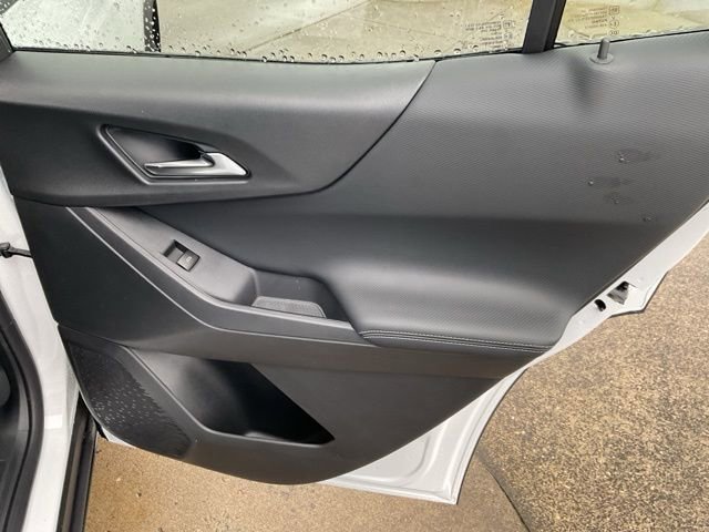 New 2026 Chevrolet Equinox LT image 28