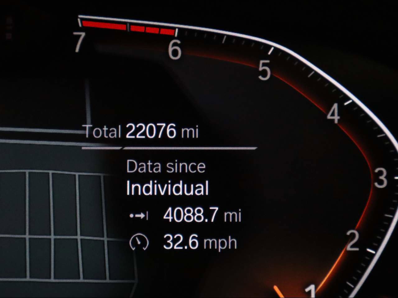 Used 2022 BMW 750i xDrive w/ Executive Package image 8