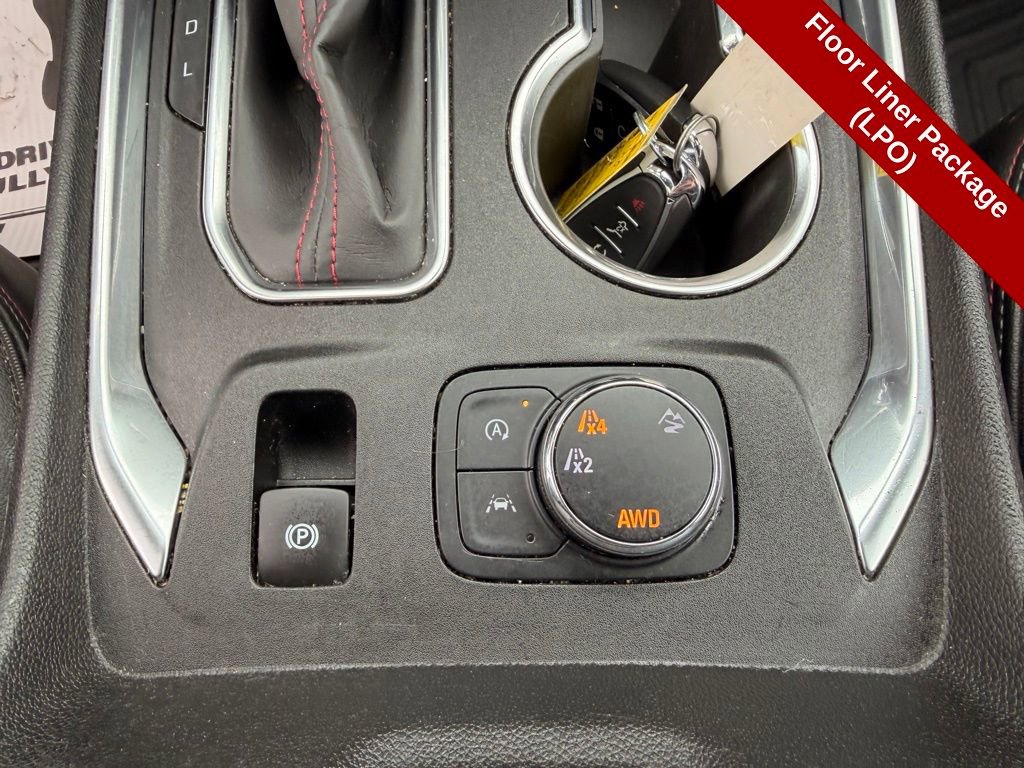 Used 2022 Chevrolet Traverse RS image 29