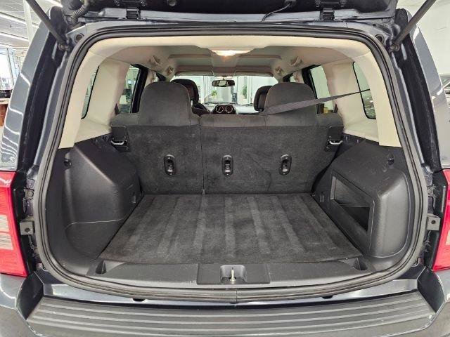 Used 2016 Jeep Patriot Sport w/ Power Value Group FWD image 40