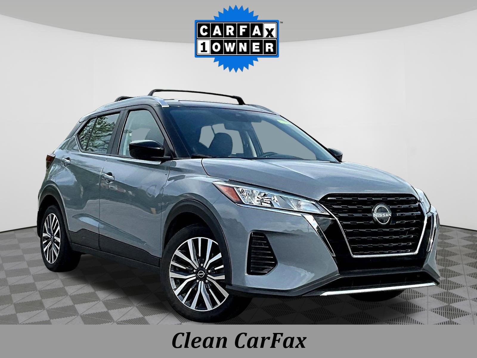Certified 2022 Nissan Kicks SV w/ Interior Electronics Package FWD image 3