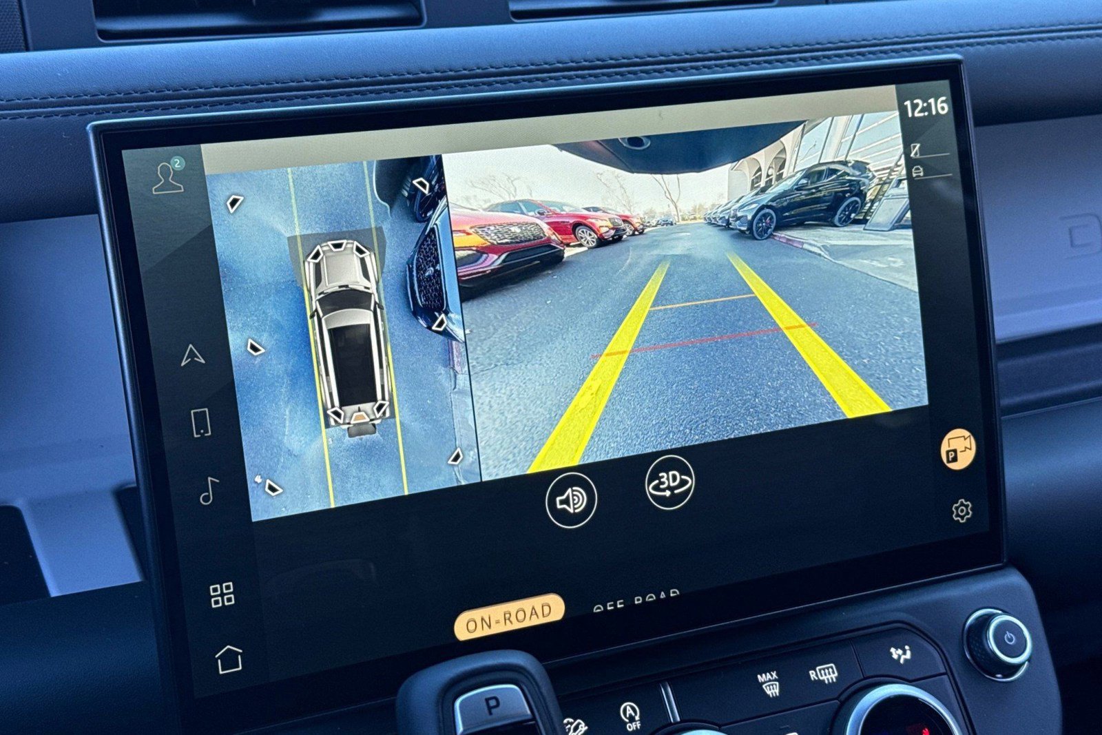 New 2026 Land Rover Defender 130 X-Dynamic SE image 27