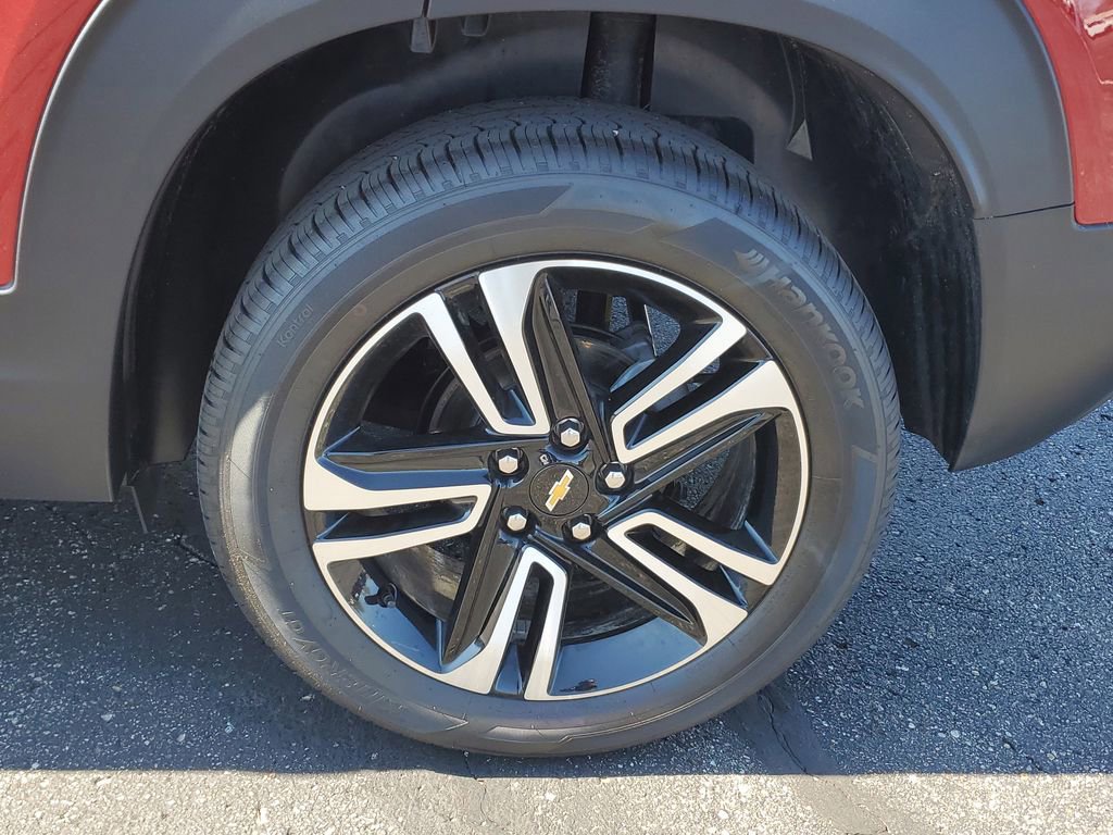 Used 2026 Chevrolet TrailBlazer LT w/ LT Cold Weather Package image 5