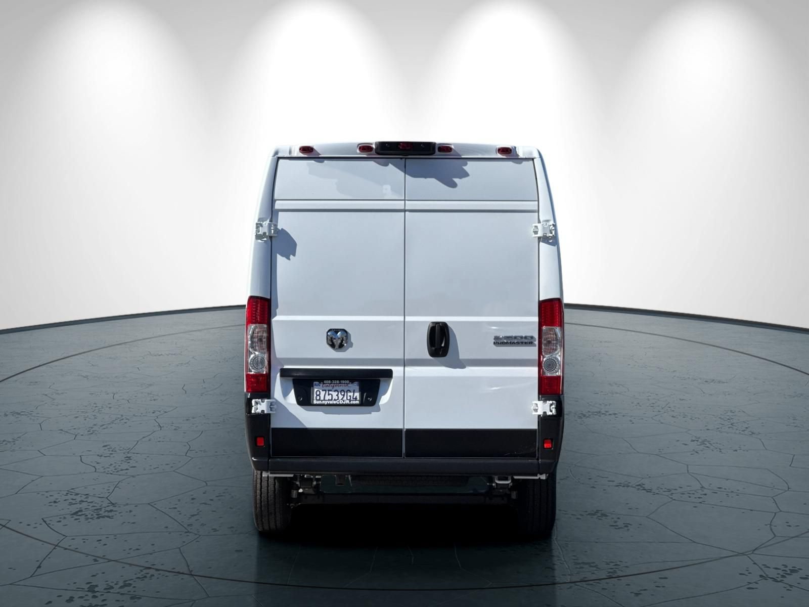 Used 2026 RAM ProMaster 2500 w/ Convenience Group FWD image 5