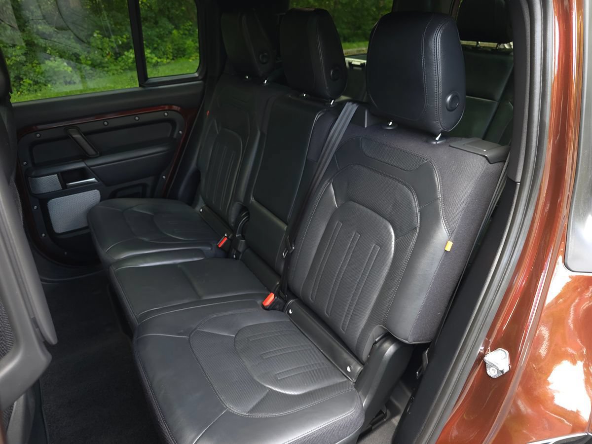 Used 2023 Land Rover Defender 130 X AWD/4WD image 17