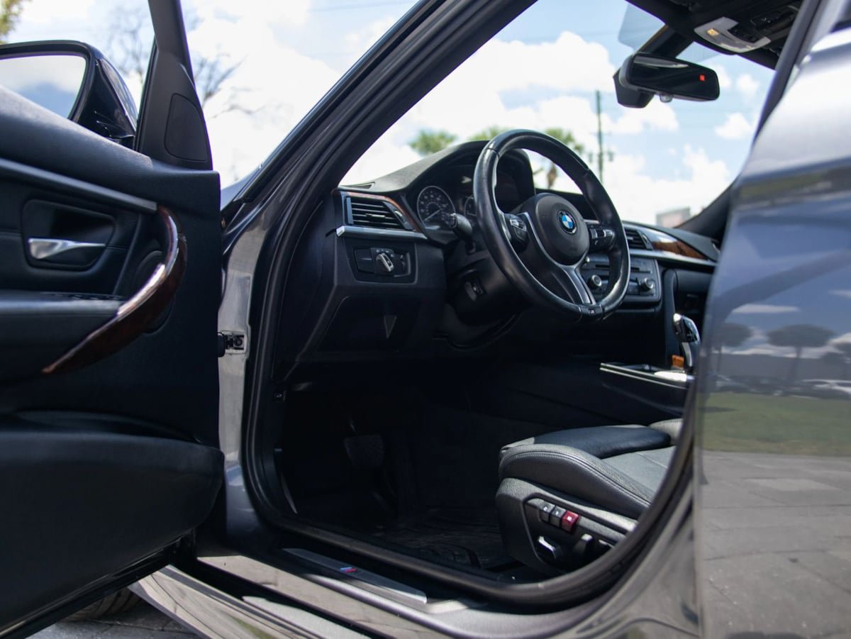 Used 2014 BMW 335i Sedan RWD image 15