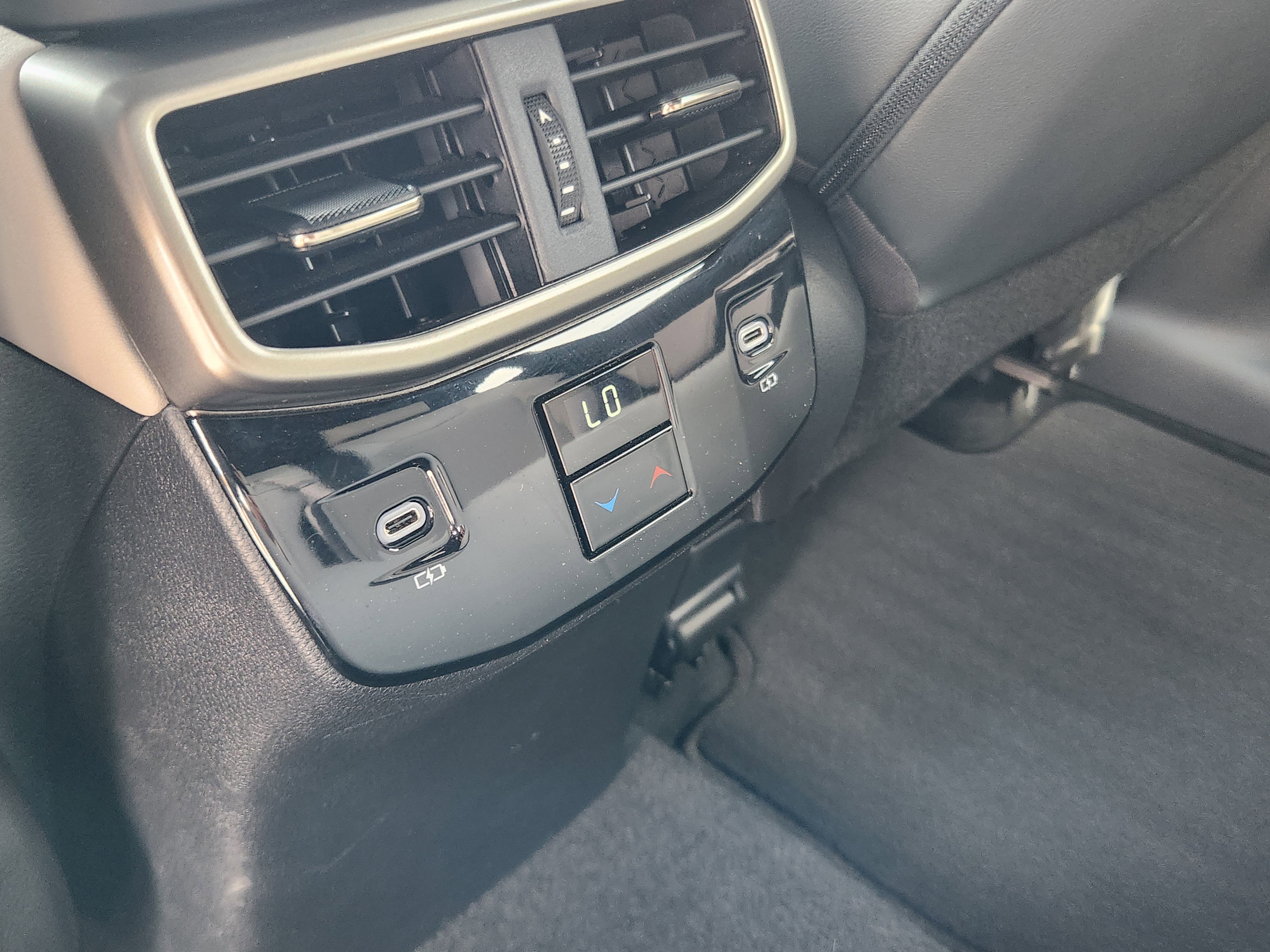 Used 2023 Lexus RX 350h w/ Cold Area Package image 16