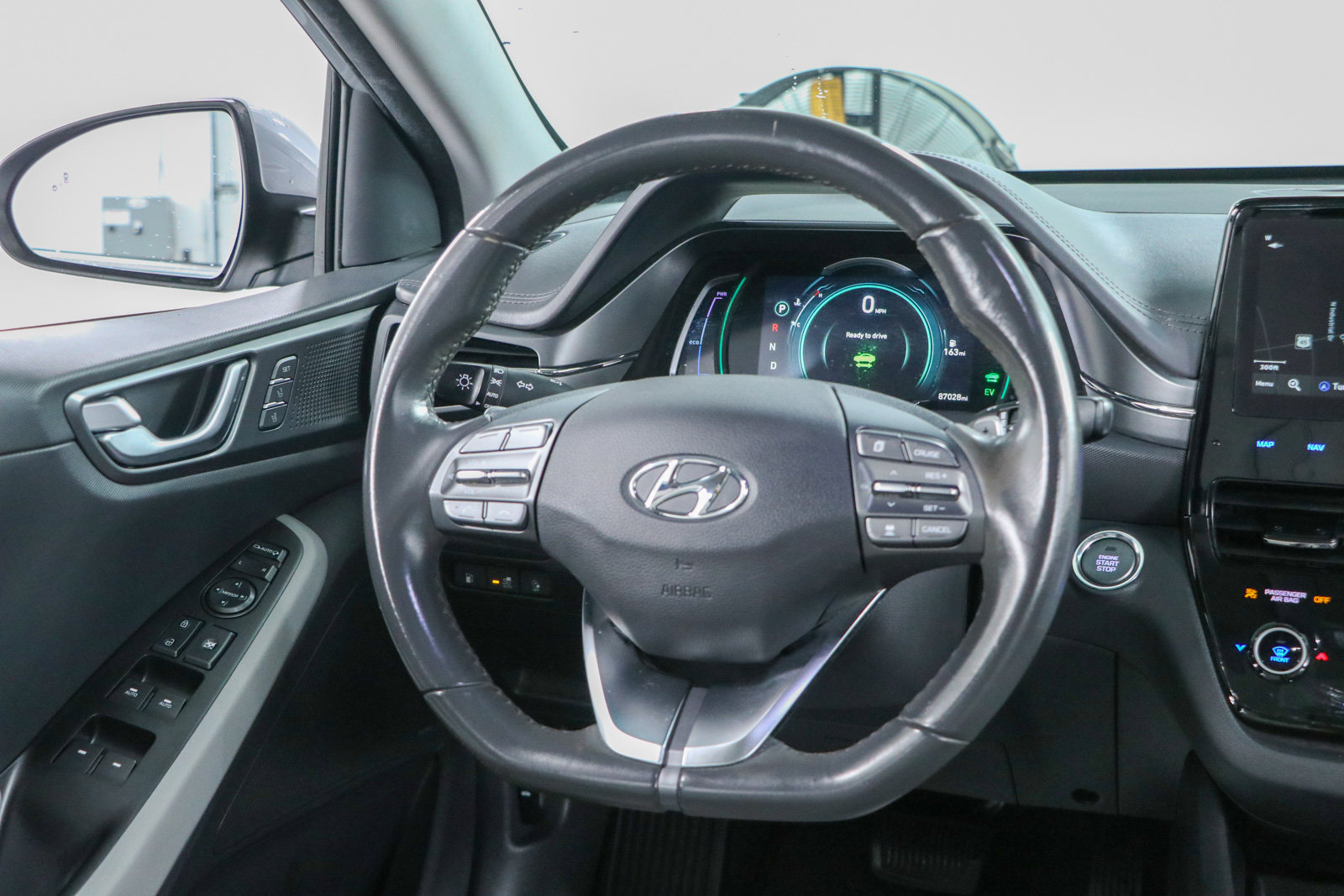 Used 2022 Hyundai Ioniq Limited FWD image 12