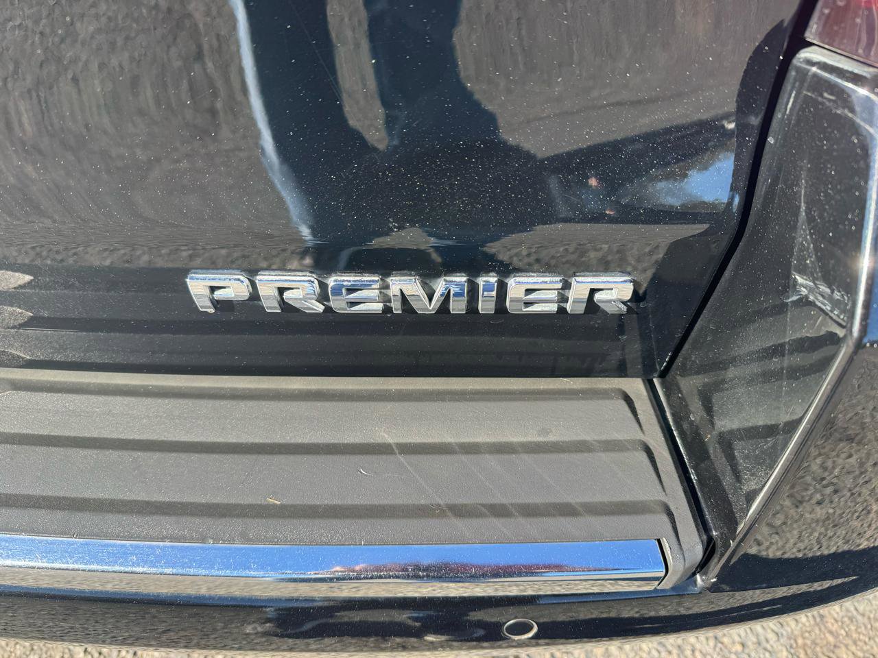 Used 2019 Chevrolet Suburban Premier w/ Premier Plus Edition image 26