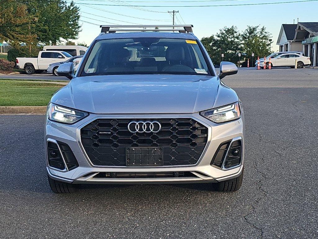 Used 2022 Audi Q5 2.0T Premium w/ Convenience Package AWD/4WD image 17