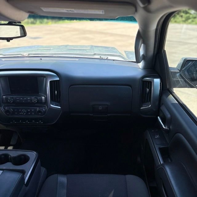 Used 2018 Chevrolet Silverado 1500 LT w/ Texas Edition AWD/4WD image 18