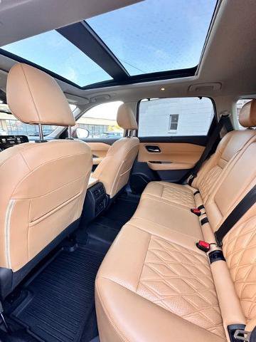 Certified 2023 Nissan Rogue Platinum w/ Platinum Premium Package image 26