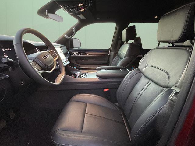 New 2026 Jeep Grand Wagoneer Summit w/ Rear Seat Video Group I image 19