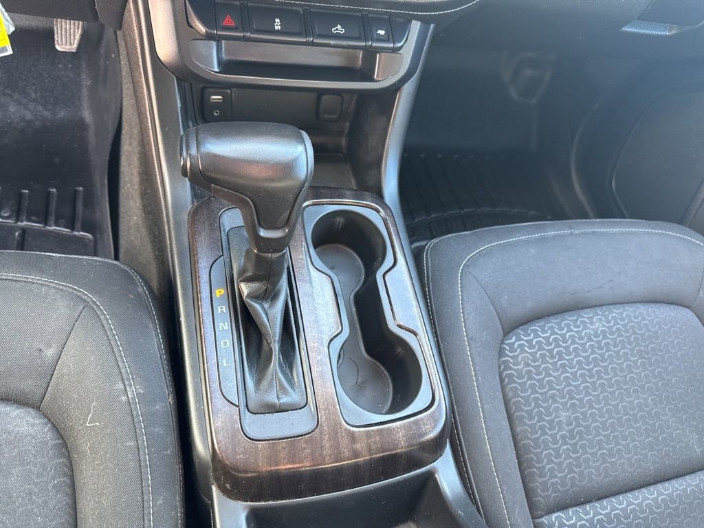 Certified 2017 GMC Canyon SLE w/ SLE Convenience Package image 33